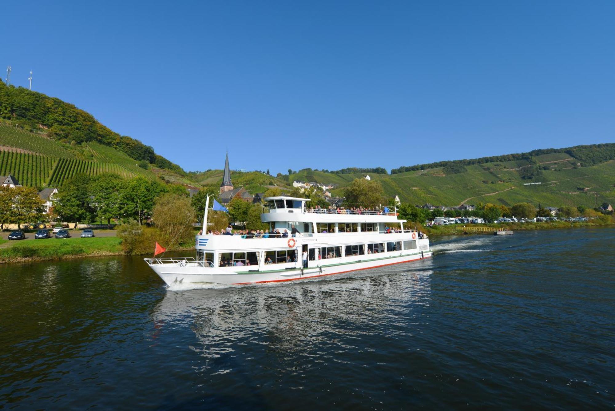 Ferienwohnungen Bullay Exterior photo